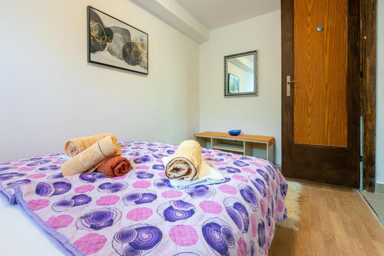 Apartments Zec Селце Екстериор снимка