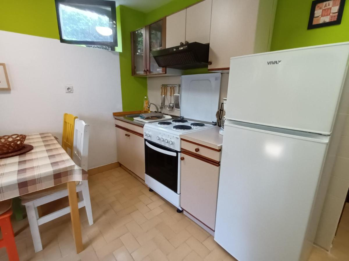 Apartments Zec Селце Екстериор снимка